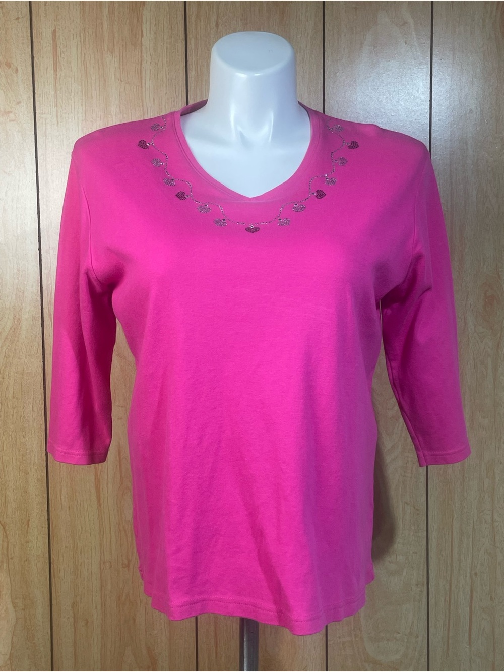 Decorated Originals Pink V-Neck Embellished 3/4 Sleeve Blouse SZ - XL